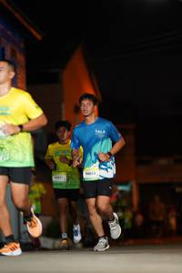 BIB: 90051, 104, 90053
                            <button type="button" onclick="openModal(21742804)" class="btn btn-primary btn-sm float-right btn-popup" data-toggle="modal" data-target=".modal-high-quality">
                        <i class="fas fa-shopping-cart"></i> Add to Cart
                    </button>
                                            <button type="button" onclick="isThisMe(21742804, true)" class="btn btn-success btn-sm float-right btn-popup btn-isme hidden" data-toggle="tooltip" data-placement="bottom" title="นี่คือรูปของคุณใช่ไหม คลิกที่นี่เพื่อเอาเข้าอัลบั้ม">
                        <i class="fas fa-plus"></i> Add to album
                    </button>
                    <button type="button" onclick="isThisMe(21742804, false)" class="btn btn-warning btn-sm float-right btn-popup btn-isnotme hidden">
                        <i class="fas fa-ban"></i> Remove from album
                    </button>